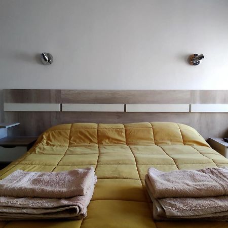 Departamento De Un Dormitorio En Centro Rosarino 罗萨里奥 外观 照片