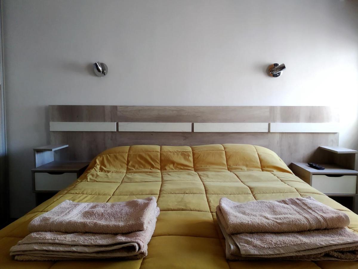 Departamento De Un Dormitorio En Centro Rosarino 罗萨里奥 外观 照片